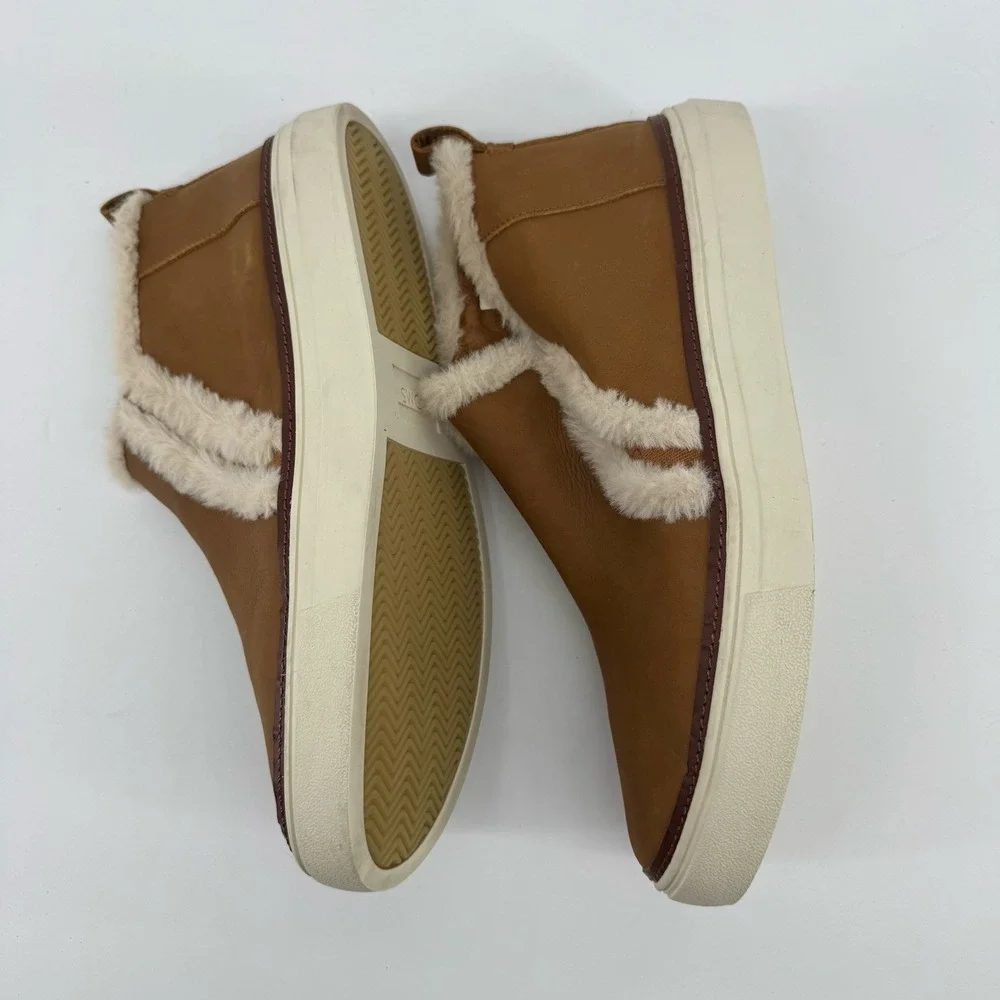 TOMS Womens Slip On Sneakers Faux Fur Lined Brown Leather US 10 EU 42 Cozy Warm